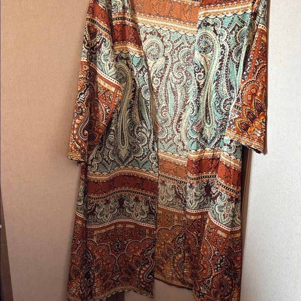 FINAL MARKDOWN Tantrums Multicolor Paisley Kimono large